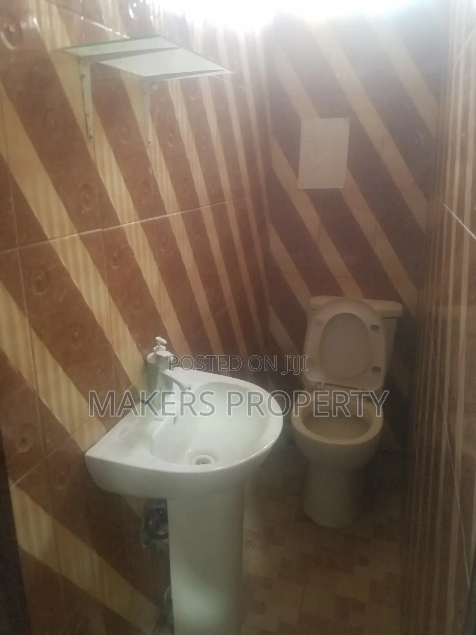 1bdrm Apartment in Mula Property, Achimota for rent in Achimota