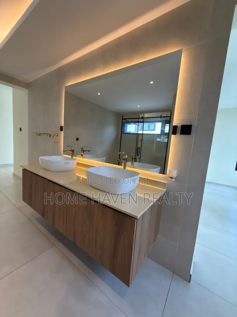 5bdrm House in Trassacco Springs, Police Station for sale in Police Station