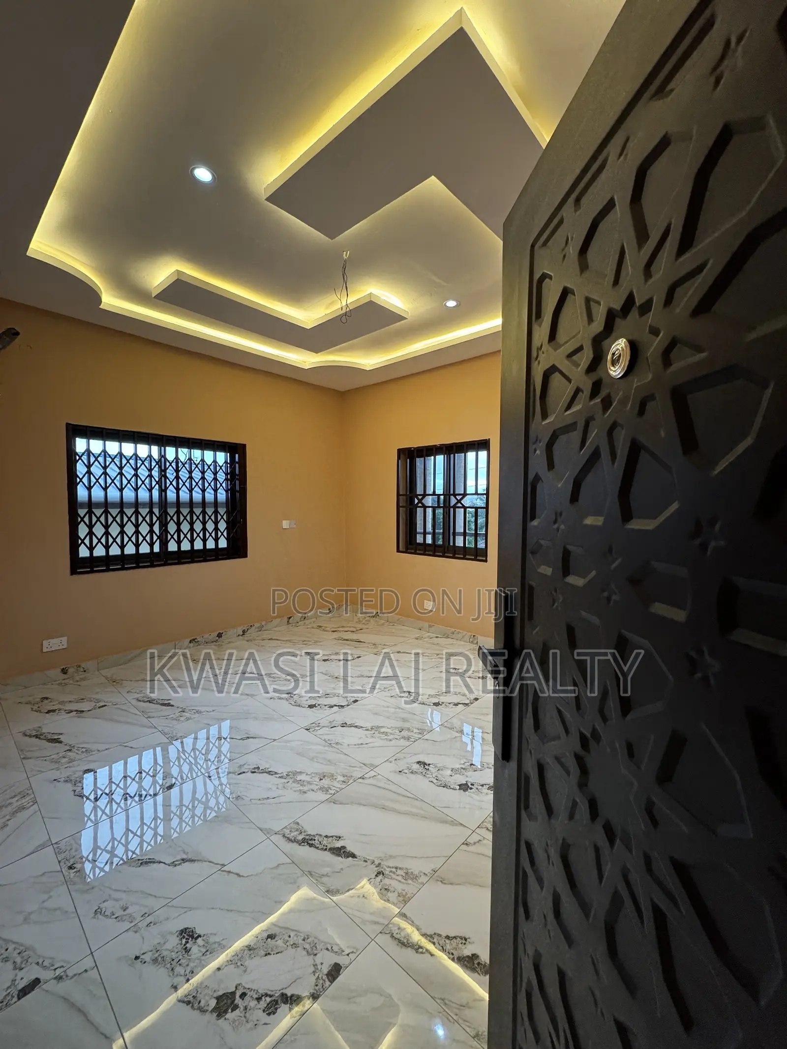 2bdrm Apartment in Mile11, Weija for rent in Weija
