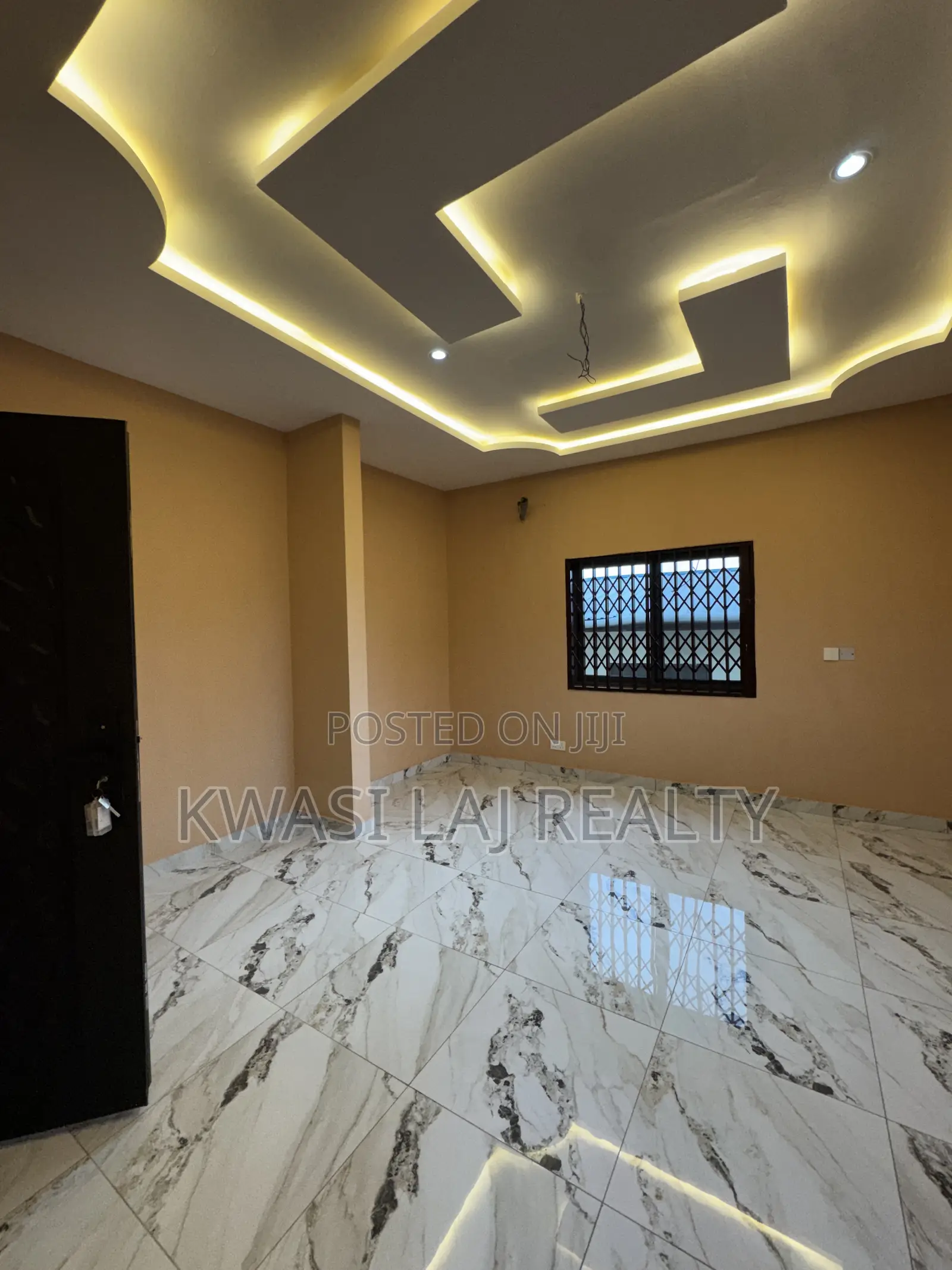 2bdrm Apartment in Mile11, Weija for rent in Weija