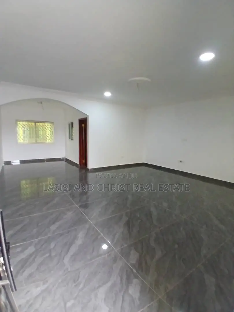 2bdrm Apartment in Lasisi And Christ, Amasaman for rent in Amasaman