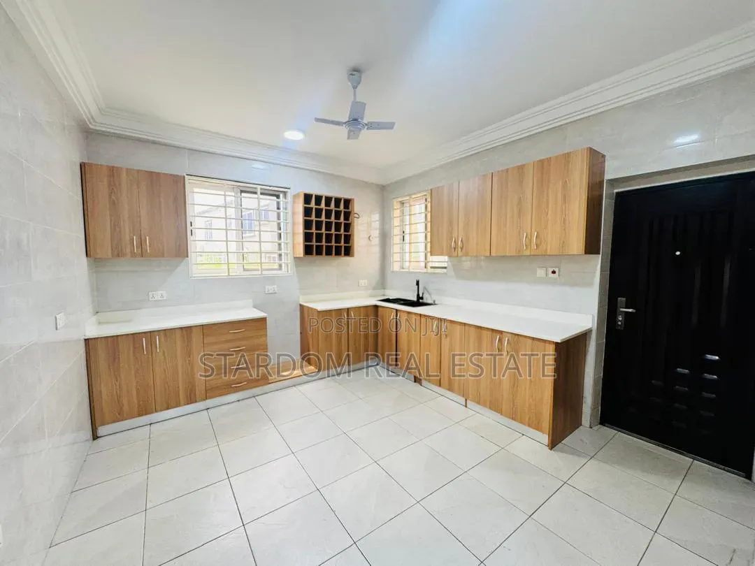 2bdrm Apartment in East Legon Hills, Boundary Road Area for rent in Boundary Road Area