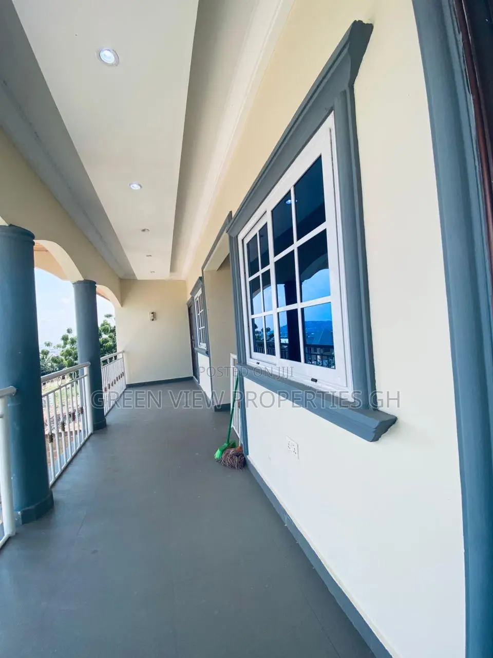 2bdrm Apartment in West Hills Mall Area for rent in West Hills Mall Area