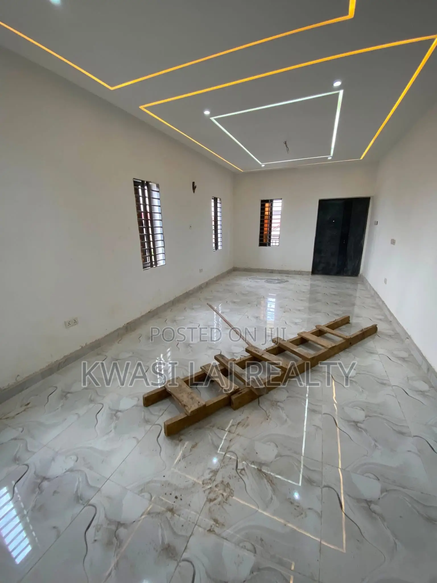 2bdrm Apartment in Pokuase Ablekuma for rent in Pokuase