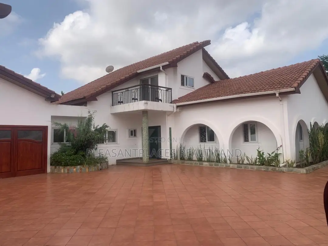 4bdrm House in Pleasantplaces And, East Legon for rent in East Legon