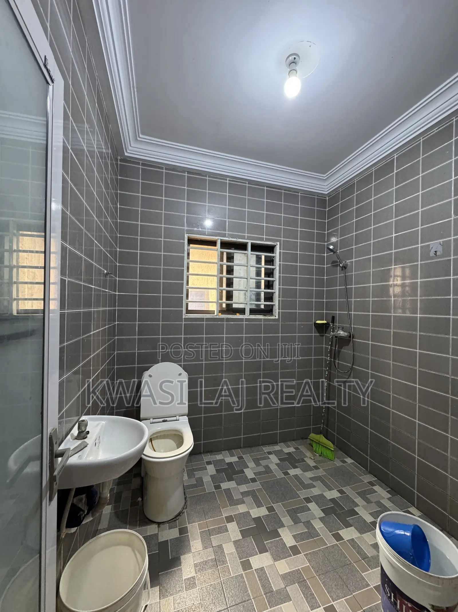 1bdrm Apartment in New Bortianor, Weija for rent in Weija