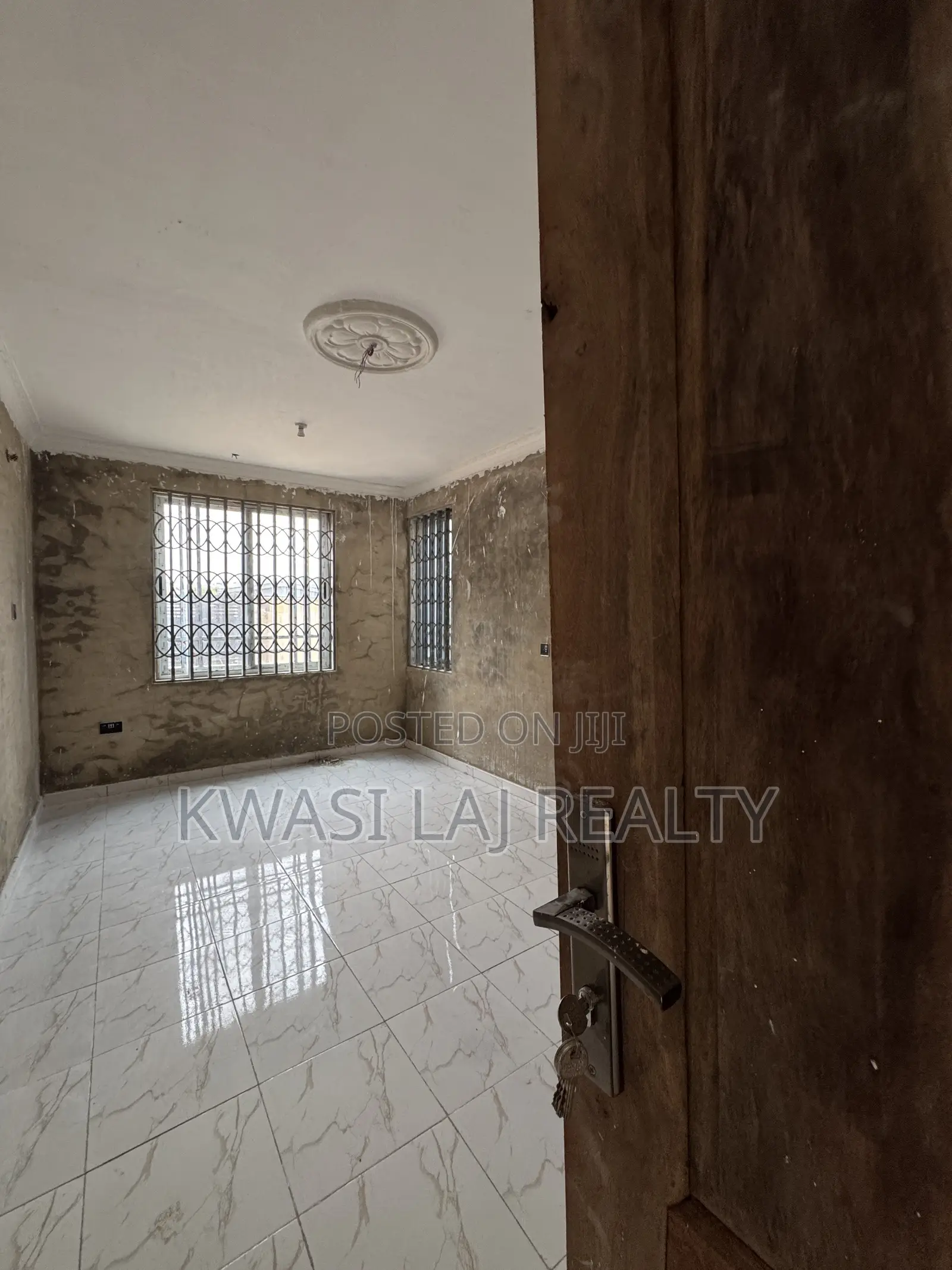 2bdrm Apartment in Whitecross, Weija for rent in Weija