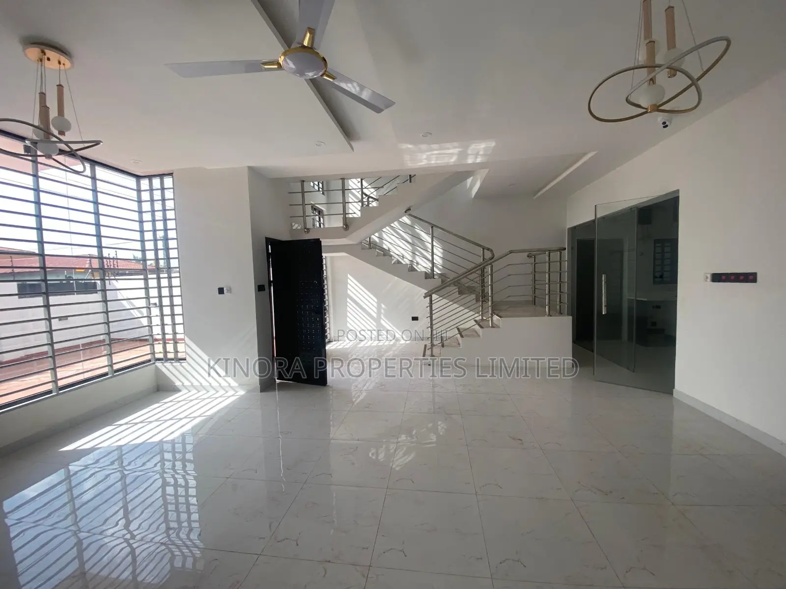 4bdrm Duplex in Spintex for rent in Spintex