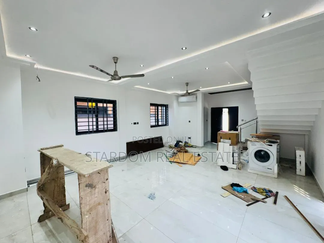 4bdrm Duplex in East Legon Hills, Ability for sale in Ability