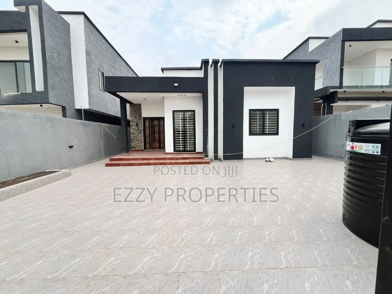 3bdrm House in Oyarifa for sale in Oyarifa