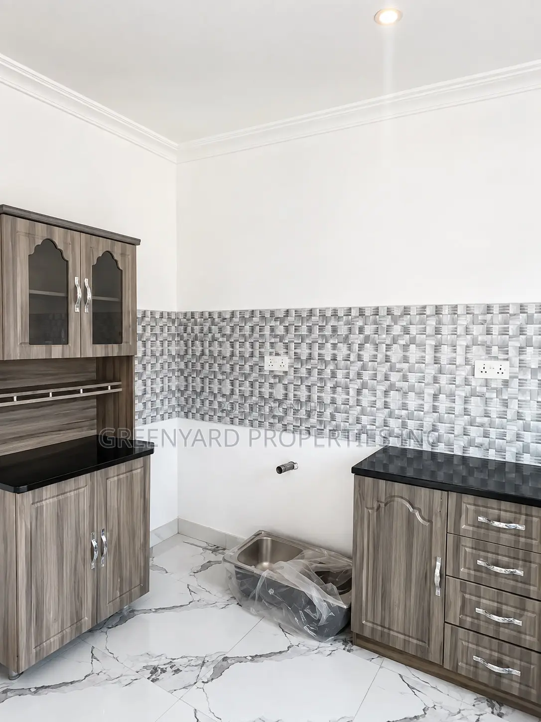 1bdrm Apartment in A&C Mall, East Legon for rent in East Legon