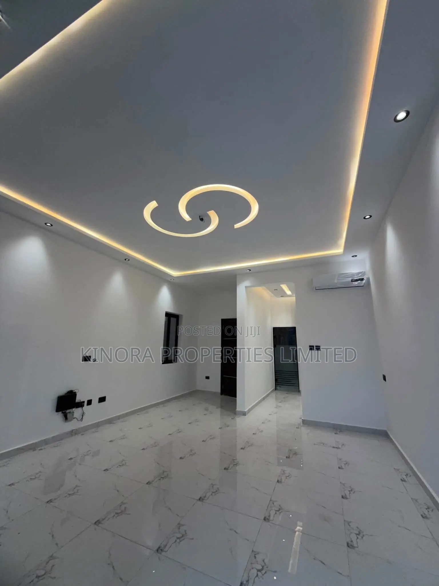3bdrm Duplex in Lakeside Community 8, Adenta for sale in Adenta