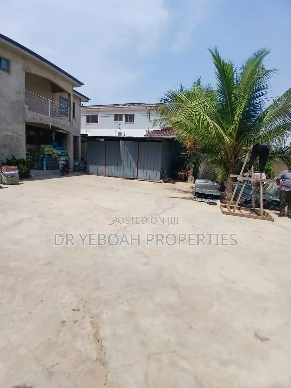 Spintex Flower Pot:- Warehouse With 3 Bedroom for Sale or Rent in Papaye