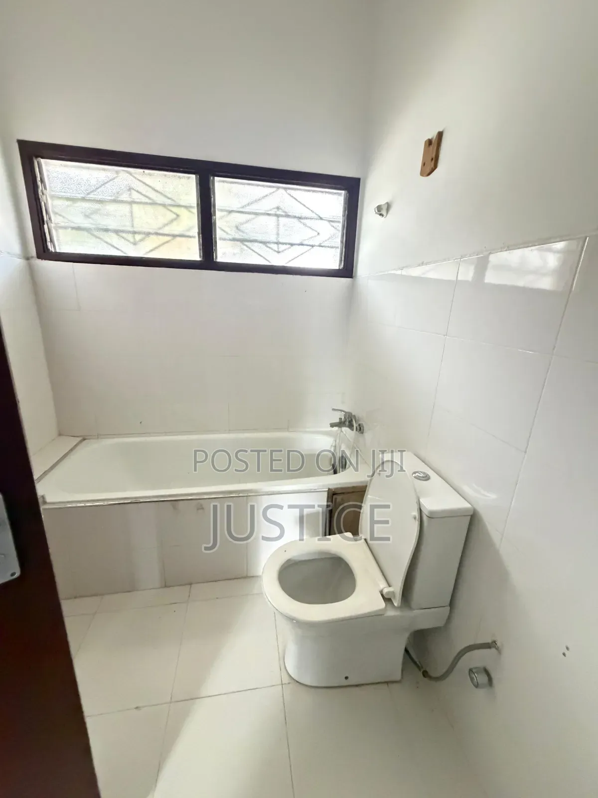 3bdrm House in Acp Main. Estate for rent in Pokuase