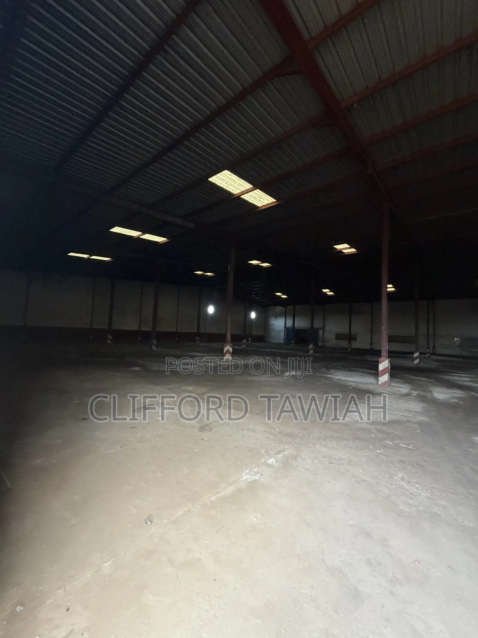 Warehouse for Rent in Sakumono