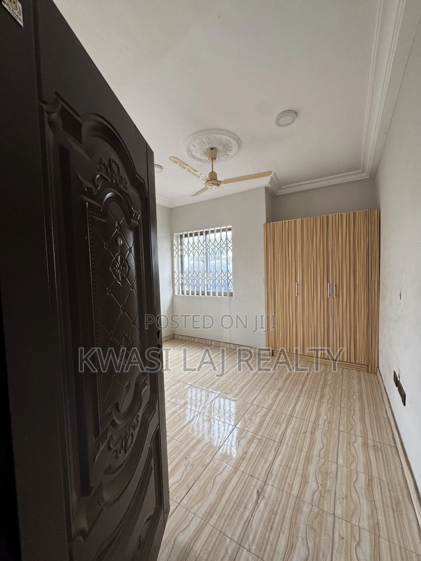 3bdrm Apartment in Westhills Mall, Weija for rent in Weija
