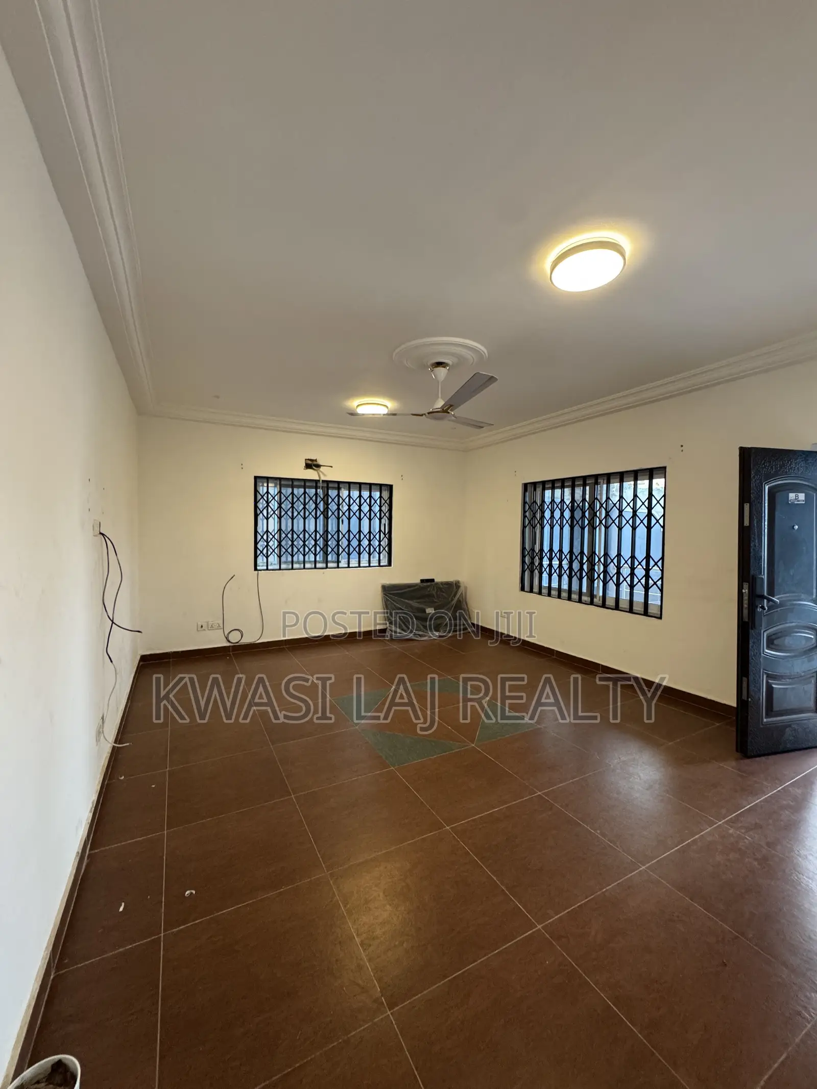 2bdrm Apartment in Scc Azuma, Weija for rent in Weija