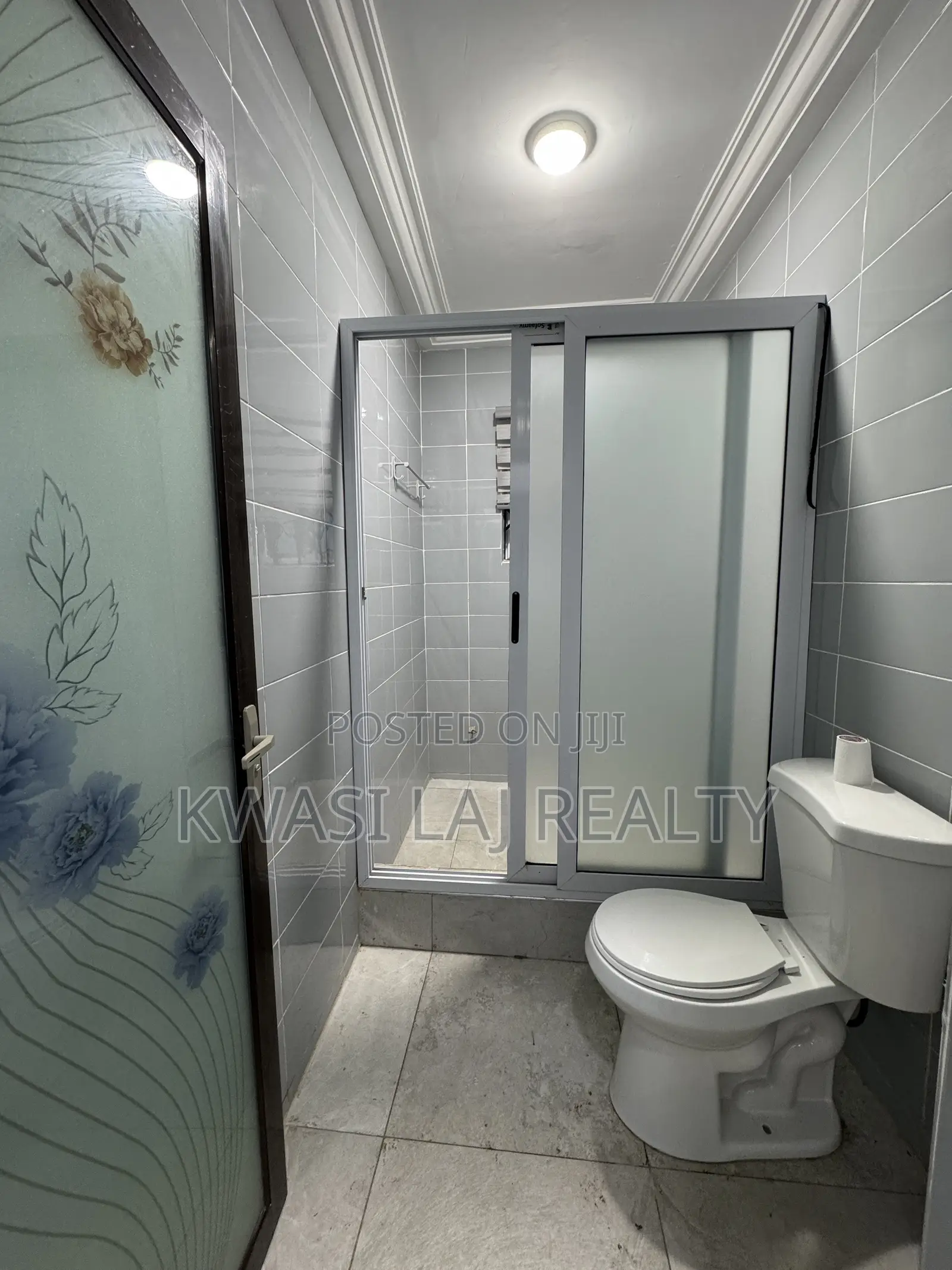 2bdrm Apartment in Scc Azuma, Weija for rent in Weija