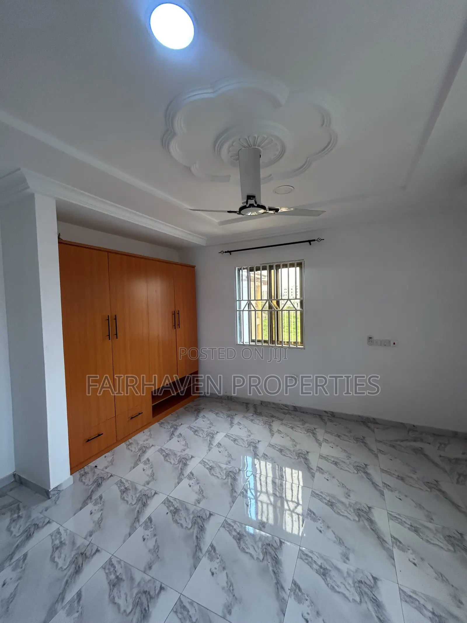 3bdrm Apartment in East Airport, Burma Camp for rent in Burma Camp