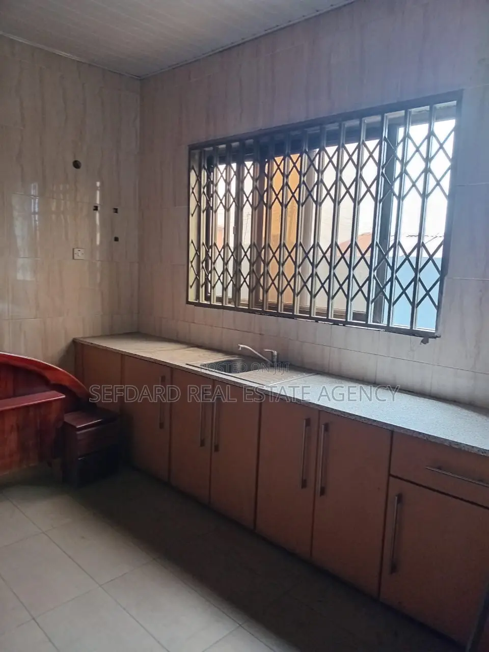 7bdrm House in Sefdard Properties, Achimota for rent in Achimota