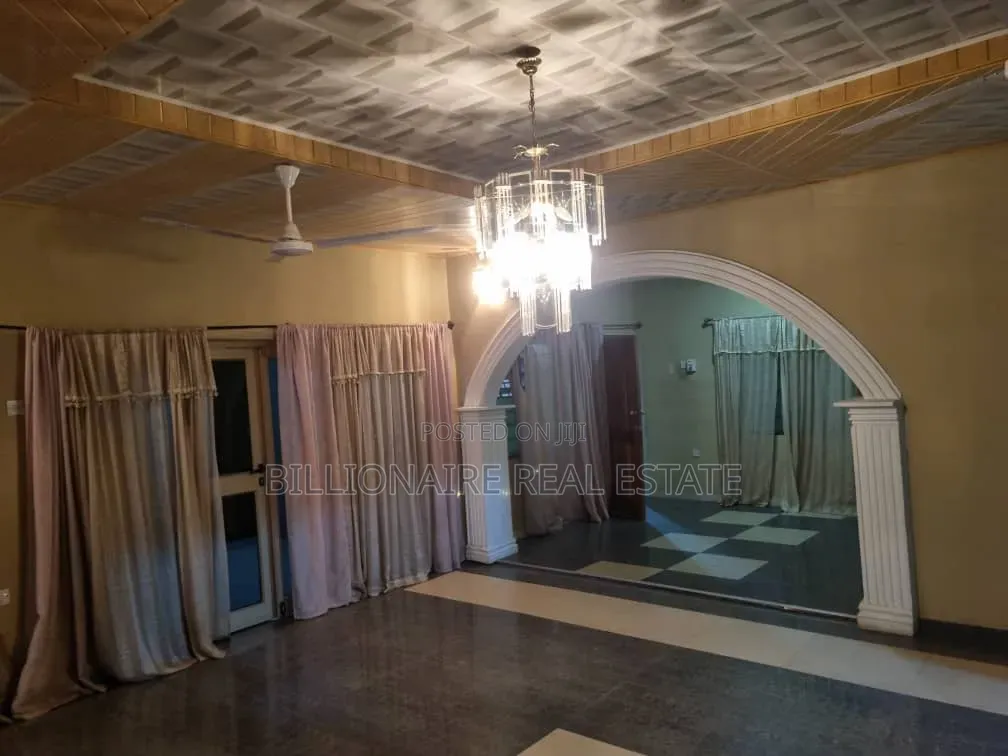 5bdrm House in Santasi Kokoben, Kumasi Metropolitan for rent in Kumasi Metropolitan