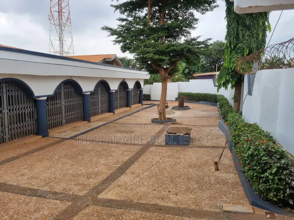 5bdrm House in Santasi Kokoben, Kumasi Metropolitan for rent in Kumasi Metropolitan