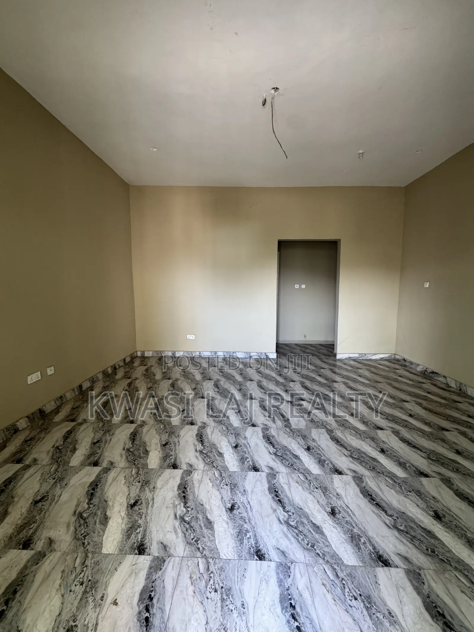2bdrm Apartment in Scc Azuma, Weija for rent in Weija