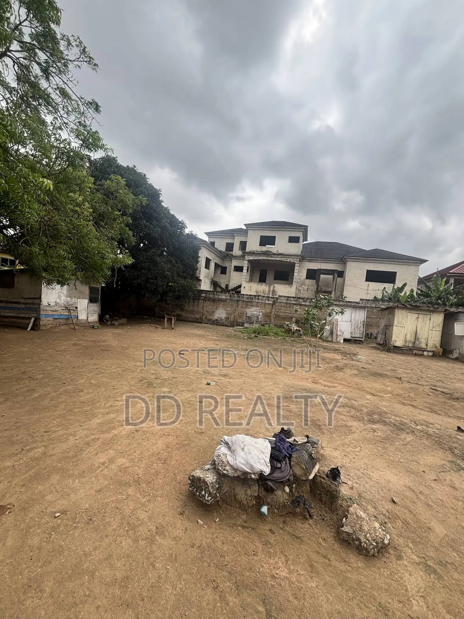 Titled 3 & 1/2 Plot of Land for Sale at Westlands in Medifem Area
