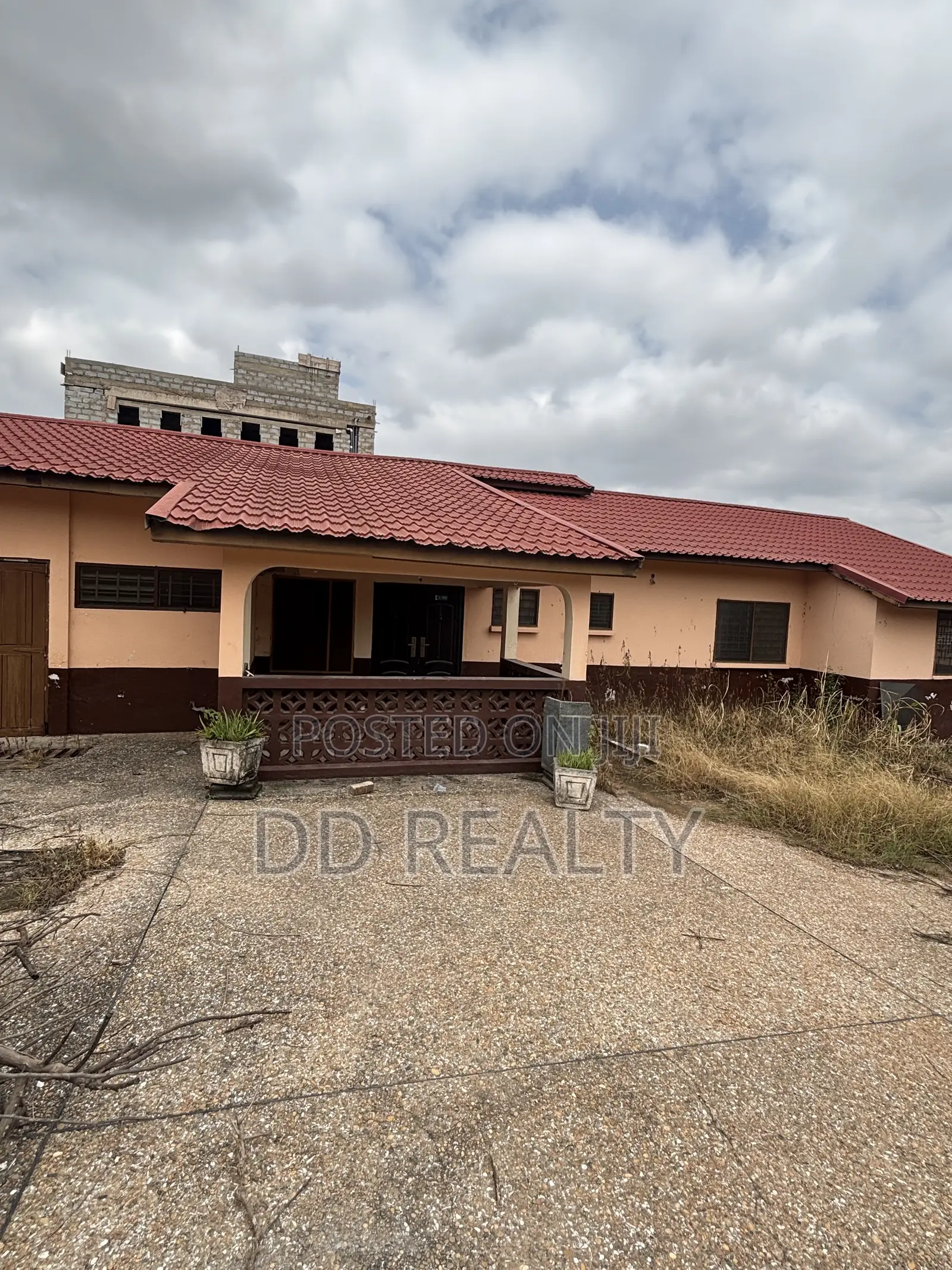 3bdrm House in Parakuo Estate for sale in Parakuo Estate