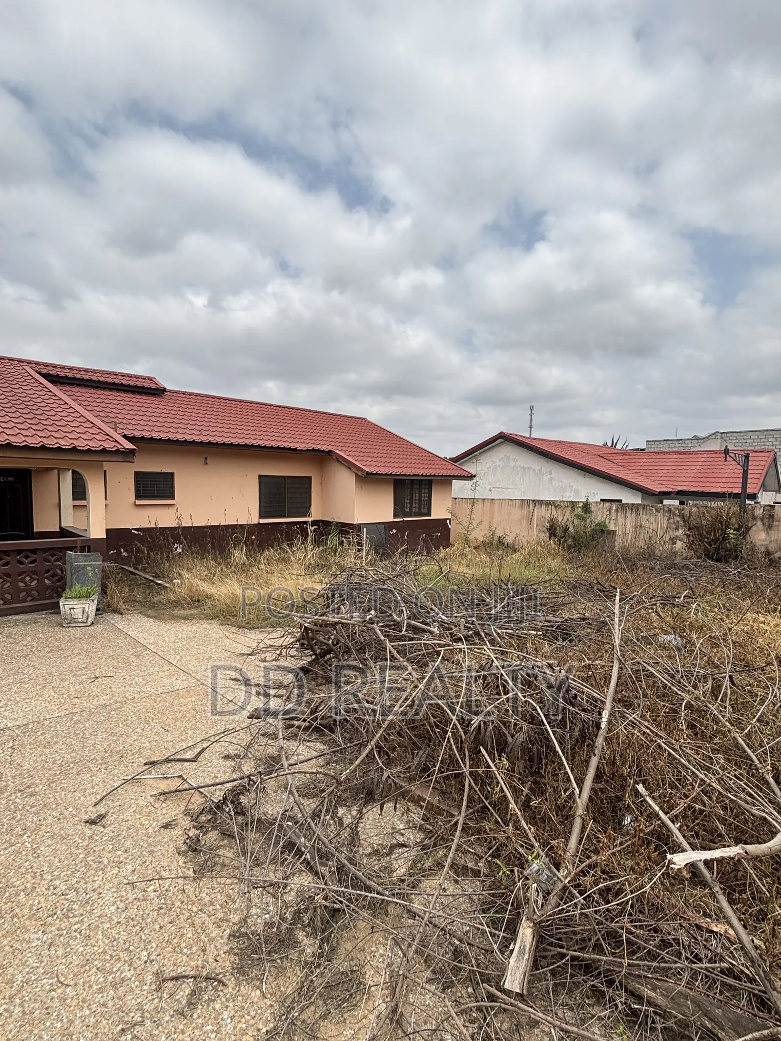 3bdrm House in Parakuo Estate for sale in Parakuo Estate