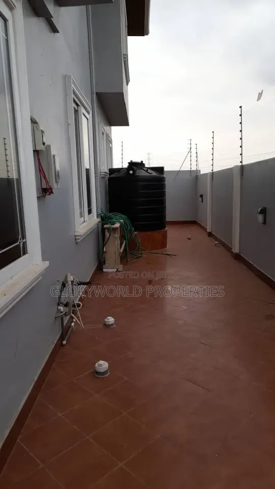 3bdrm Duplex in Community 25 for rent in Community 25