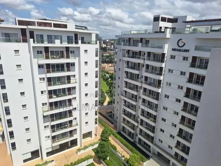 Furnished 1bdrm Penthouse in East Legon for sale in East Legon