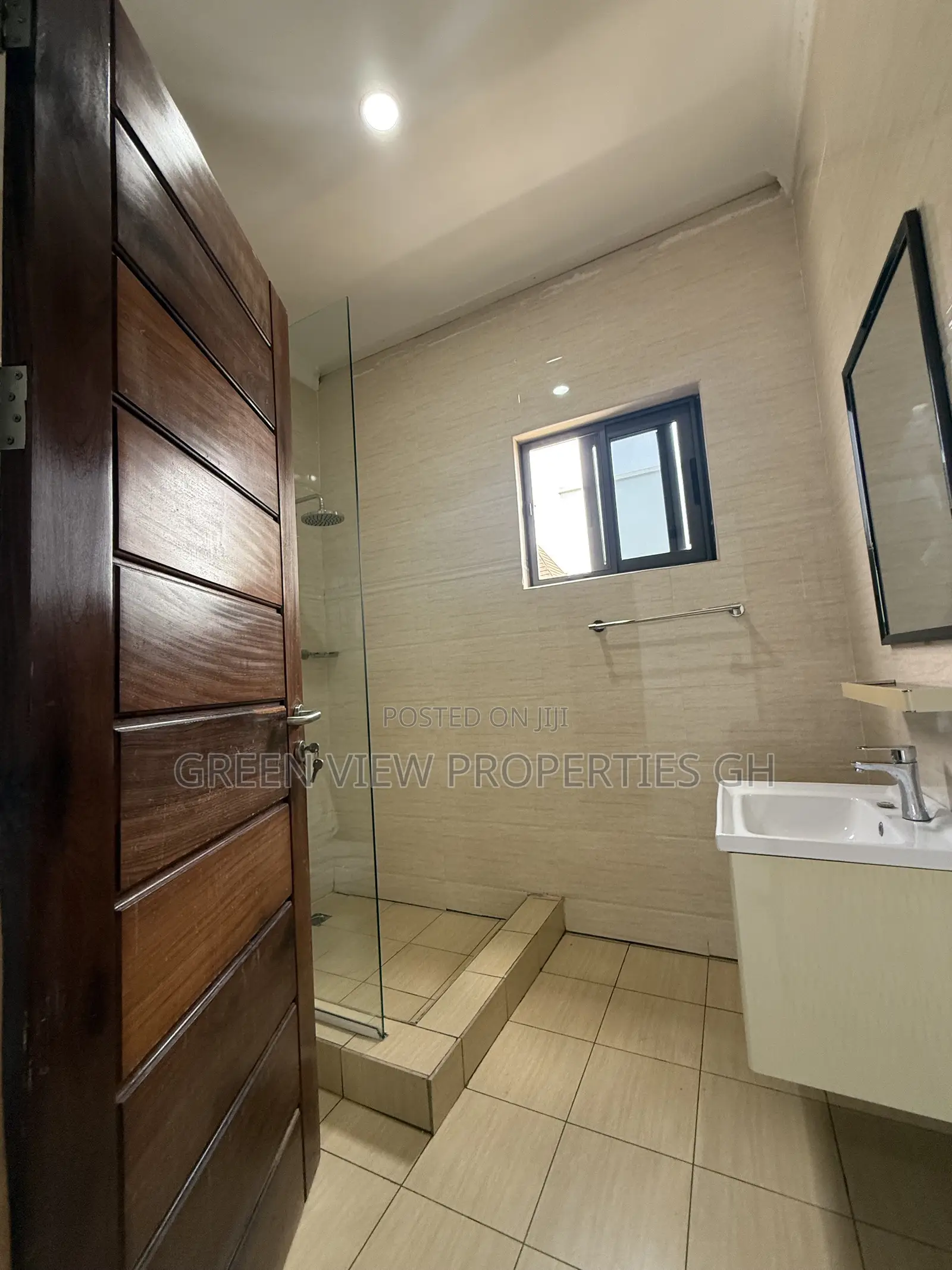 3bdrm Duplex in East Legon for rent in East Legon