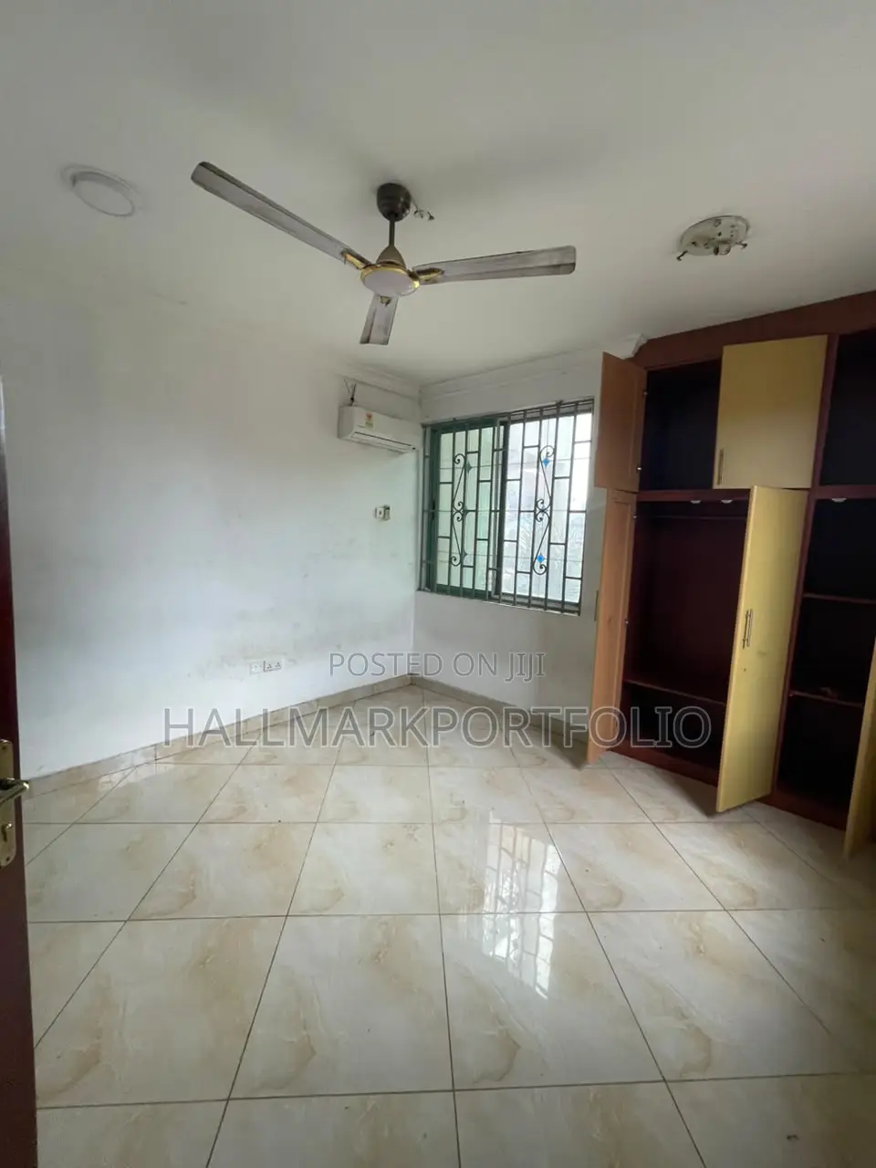 3bdrm Apartment in Madina New Road for rent in Madina