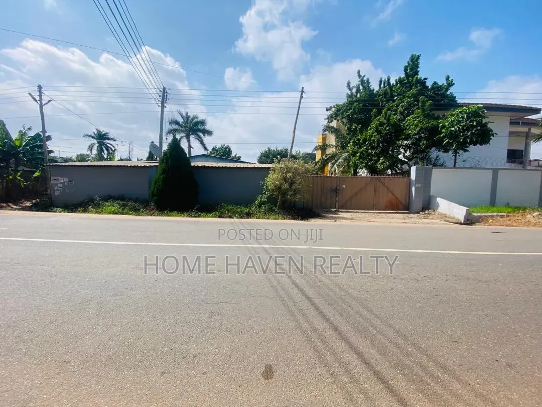 One PLOT for SALE at Dzorwulu in Dzorwulu