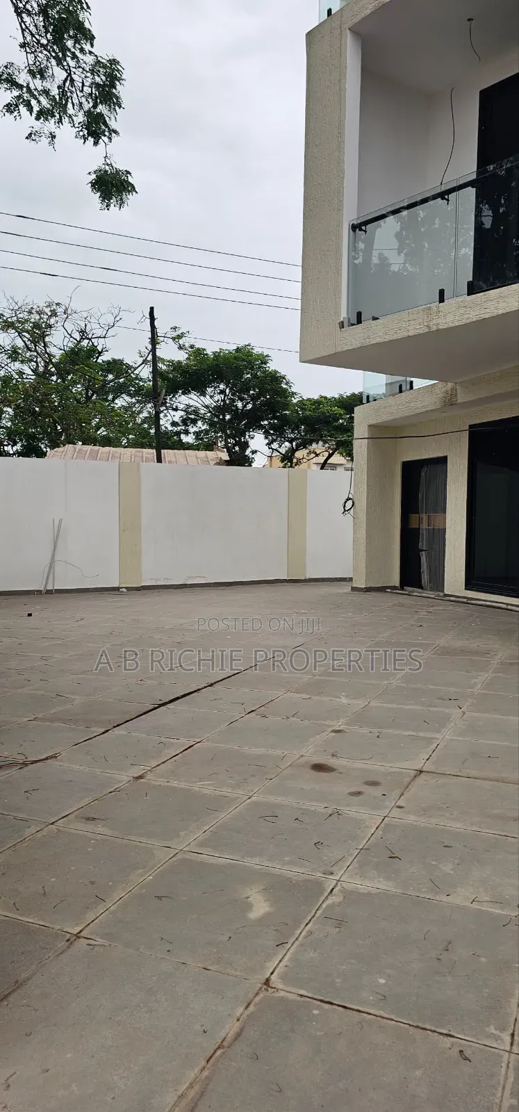 4bdrm Penthouse in Ab Richie Properties, Coffee Shop Area for sale in Coffee Shop Area