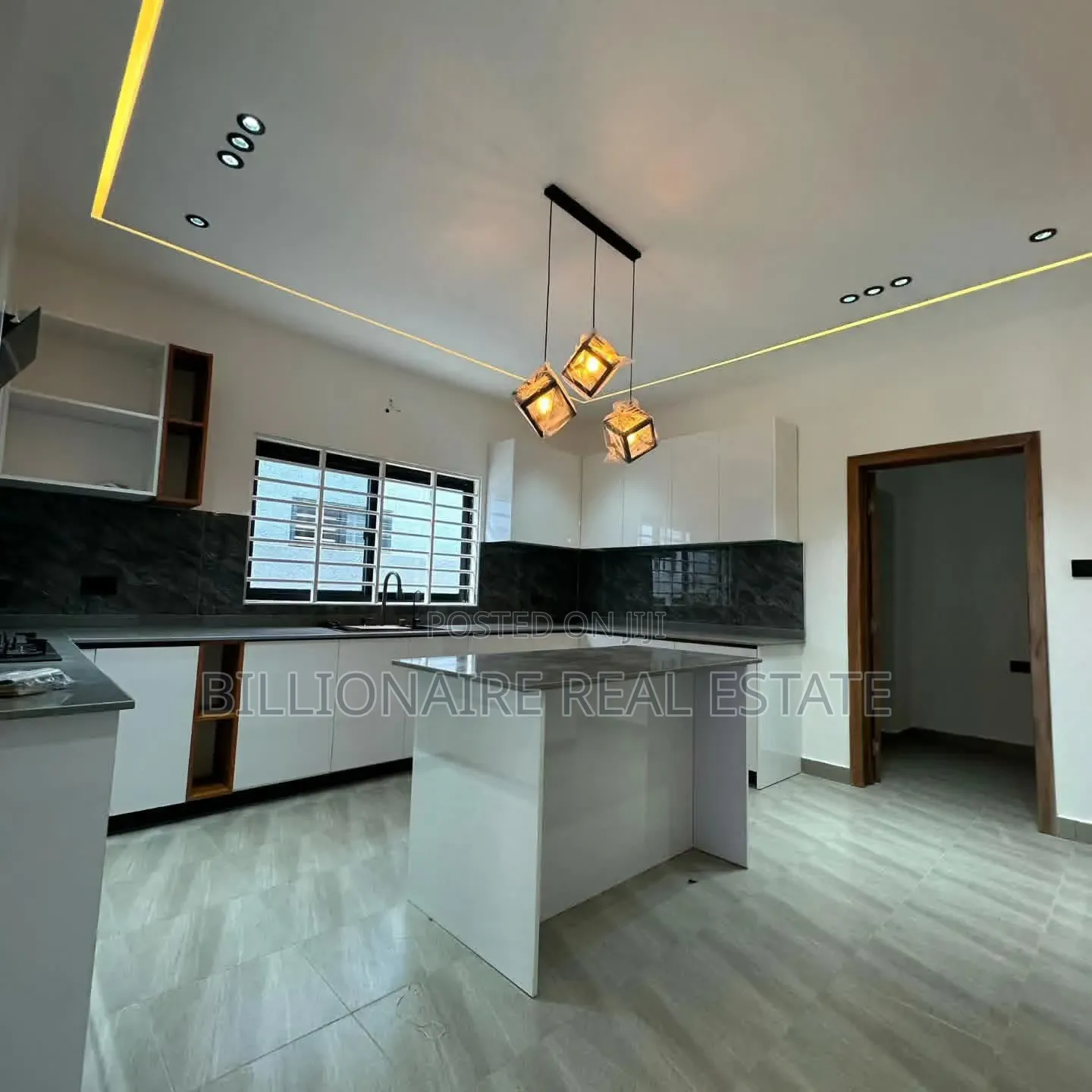 Furnished 3bdrm Duplex in Ayi Mensah, Accra Metropolitan for sale in Accra Metropolitan