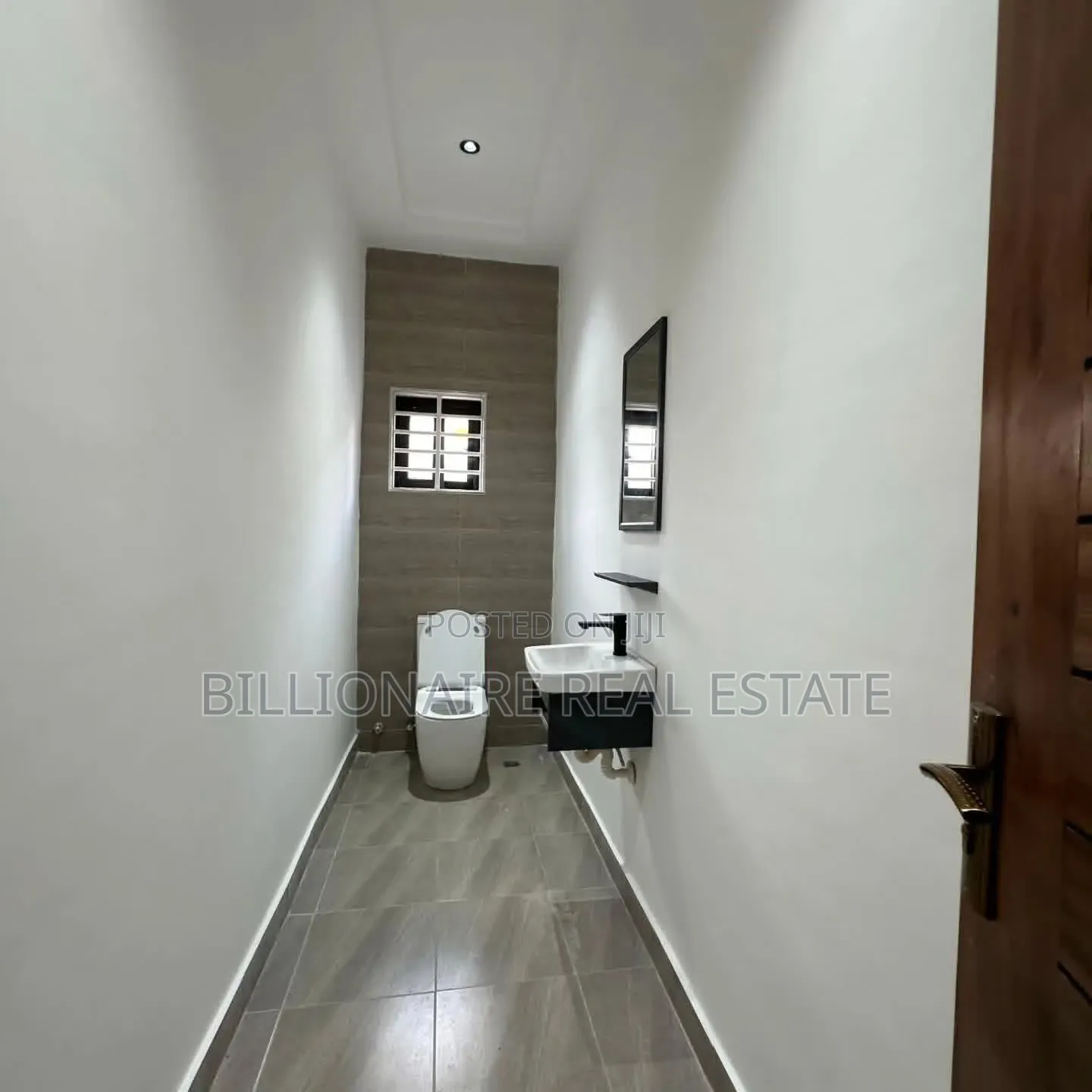Furnished 3bdrm Duplex in Ayi Mensah, Accra Metropolitan for sale in Accra Metropolitan