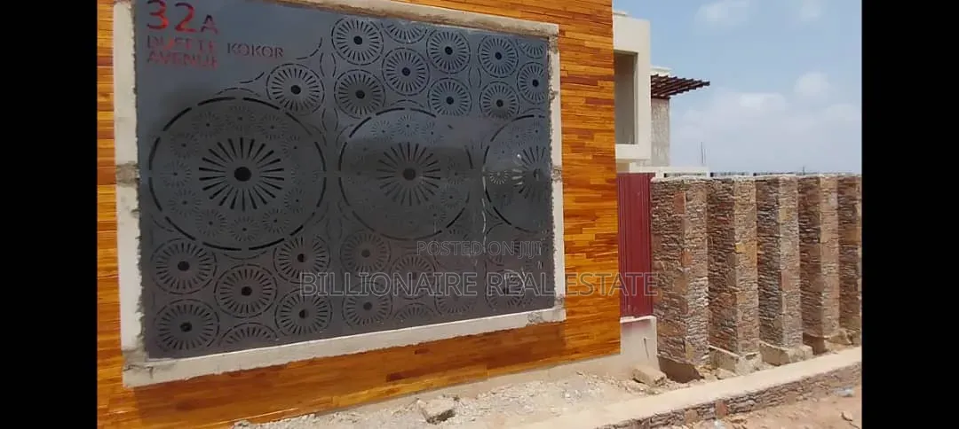4bdrm Duplex in Kotei Deduako, Kumasi Metropolitan for sale in Kumasi Metropolitan