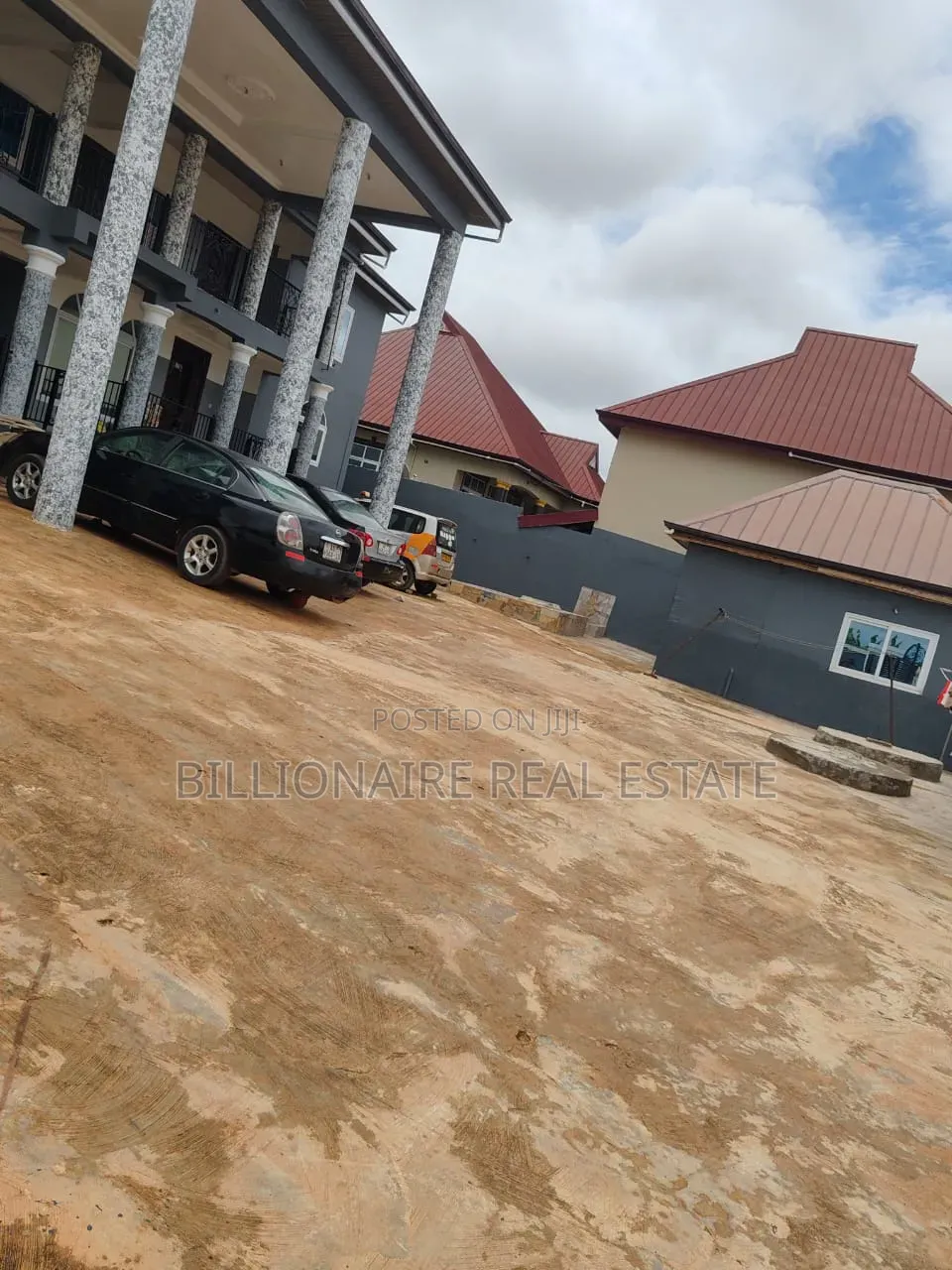 13bdrm Mansion in Atonsu Feyiase, Kumasi Metropolitan for sale in Kumasi Metropolitan