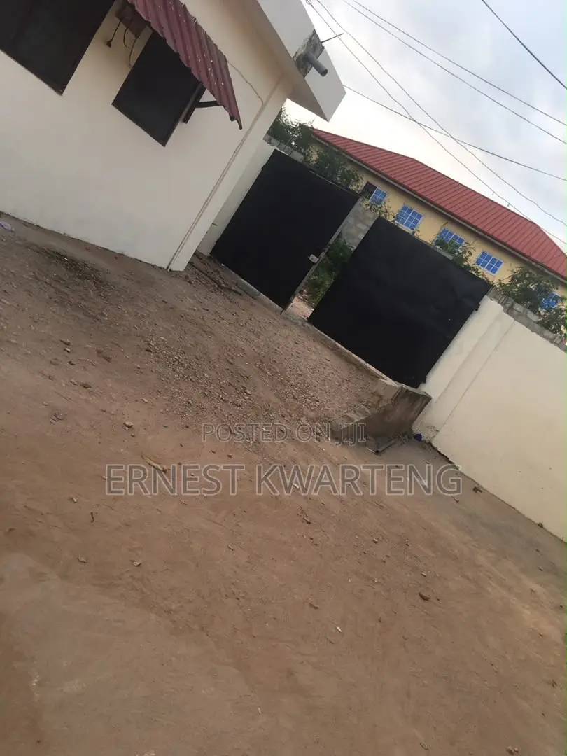 1bdrm Apartment in Adwoa Yeboah’S, Sowutwuom for rent in Sowutwuom