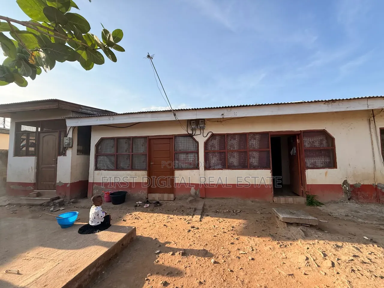 4bdrm Apartment in First Digital Real, Nyanyano for sale in Nyanyano