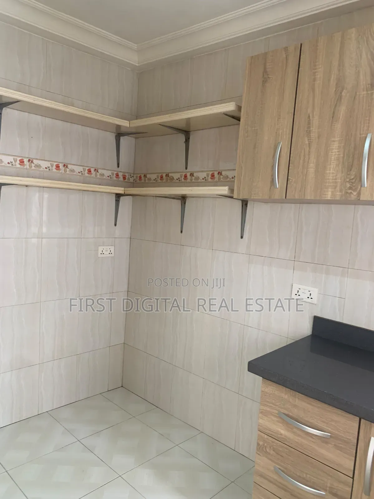 4bdrm Apartment in First Digital Real, Nyanyano for sale in Nyanyano