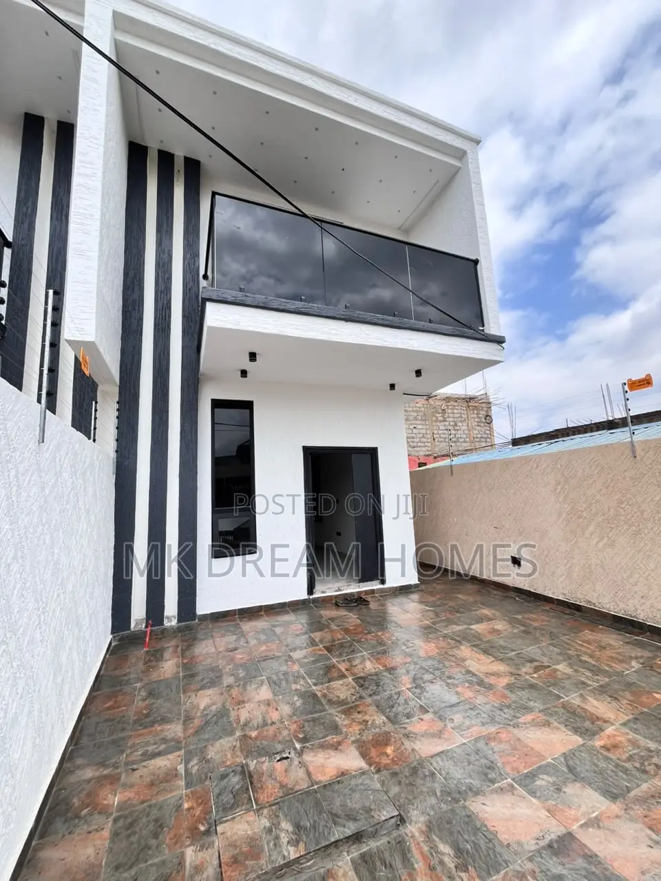 3bdrm House in Lake Side Estate for sale in Lake Side Estate