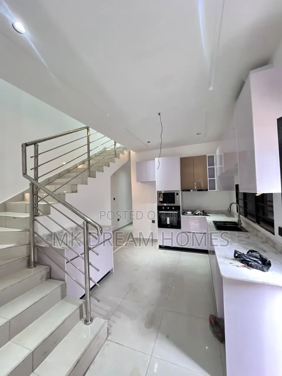 3bdrm House in Lake Side Estate for sale in Lake Side Estate