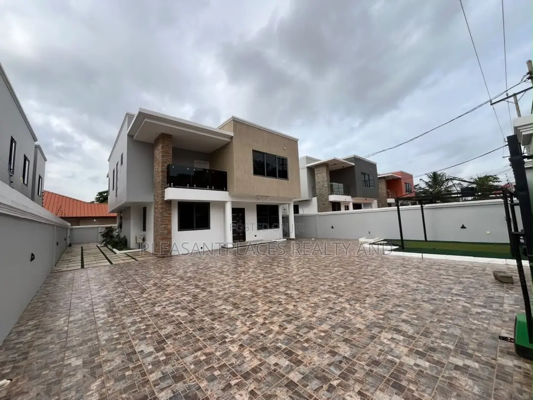 4bdrm House in Pleasantplaces And, Ashaley Botwe for rent in Ashaley Botwe