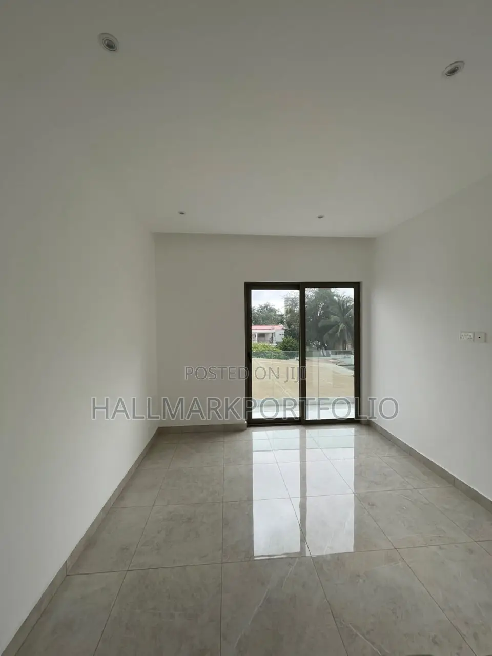 1bdrm Apartment in Airport Residential for sale in Airport Residential Area