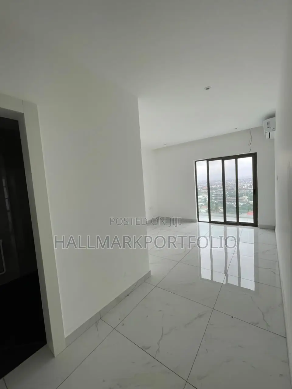 2bdrm Penthouse in Airport Residential for sale in Airport Residential Area