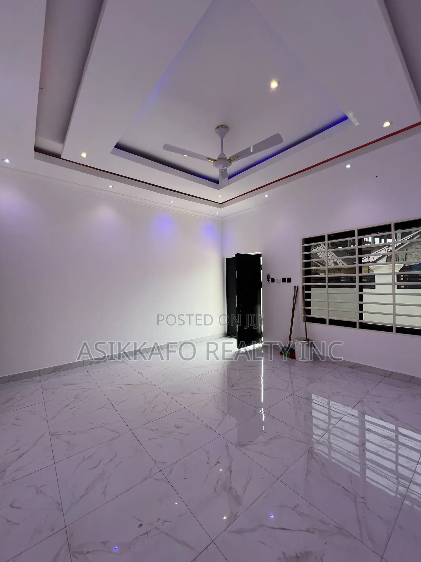 3bdrm House in Coastal Estate, Spintex for rent in Spintex