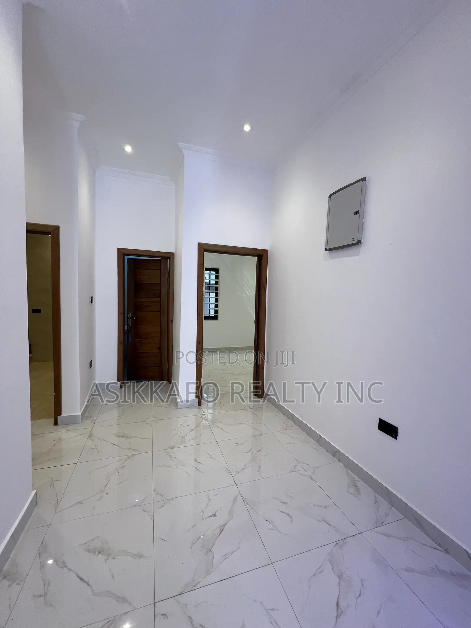 3bdrm House in Coastal Estate, Spintex for rent in Spintex